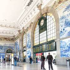 La première chose que l'on découvre à anvers, si l'on vient de france par le train, c'est cette gare majestueuse. Saint Pancras Grand Central Gare De Lyon Les Dix Plus Belles Gares Du Monde L Express
