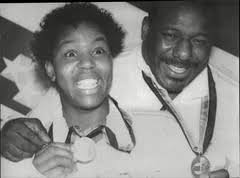 Commonwealth Games Auckland 1990. Tessa Sanderson With Her Gold Medal She  Won In ~ Premium Photo #218566749