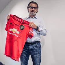 National public holiday karel poborsky. Karel Poborsky Po Zapase Legend Anglie Me Vzdycky Pohlti Facr Fotbal Cz