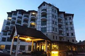 Rooms at de' la ferns hotel come equipped with satellite tv and a minibar. Hotel De La Ferns Frontage Picture Of Hotel De La Ferns Tanah Rata Tripadvisor