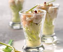 3.7/5 (3 votes), 1 commentaires. 10 Verrines Pour L Aperitif De Noel Gourmand