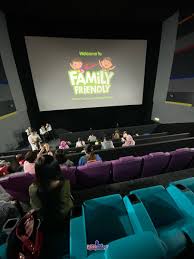 This hall also has a playroom that is adjacent to the cinema hall. V I S I T J O H O R Ar Twitter Konsep Tgv Cinemas Di Toppen Shopping Centre Ternyata Berbeza Kerana Didatangkan Dengan Indulge Lounge Dan Turut Mempunyai Panggung Wayang Yang