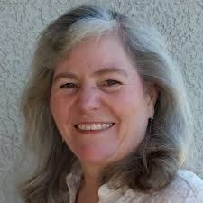 Beth Carpenter's Instagram, Twitter & Facebook