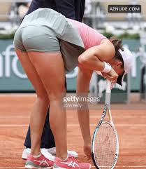 Iga Swiatek Sexy Tights - AZNude
