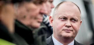 Michal hašek (born 17 april 1976) is a czech politician and former governor of south moravian region. Michal Hasek Se Poradne Nastval Na Lidovce A Podporil Hnuti Ano Vazne Parlamentnilisty Cz Politika Ze Vsech Stran
