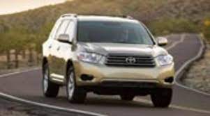 The overall exterior design was refreshed and the suv's look was more rugged than before with the more pronounced front grille, the wheel flares, and the bigger wheels. Newcomers 2008 Toyota Highlander
