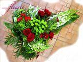 Composition Funeraire Classique La Gerbe Piquee Fleuriste Passion Fleurie Aubigny Vendee Commune De La Roche Agglo Contact 0251 Fleuriste Fleurs Deuil