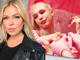 Надеюсь, что наша жизнь нас с тобой никогда не сведёт» — клава кока Shoubiz Protiv Instasamki Klava Koka Otkazalas Pet S Blogershej A Dakota Hochet Pomoch Zhertvam Ee Grubosti Woman