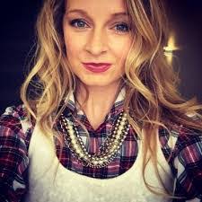 Sherri Goering's Instagram, Twitter & Facebook