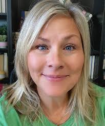 Amber Garvin's Instagram, Twitter & Facebook