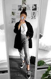25 Vintage Winter Outfits Ideas To Wear Right Now Pinmagz Vintage Winter Outfits Casual Winter Outfits Womens Casual Outfits