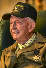 Kermit Thompson's Instagram, Twitter & Facebook