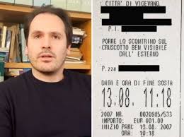 La difesa di Sempio: «Lo scontrino del parcheggio a Vigevano è mio». Ma le celle telefoniche lo collocano sempre a Garlasco | Corriere.it