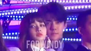 06.10.2021 · the blackpink group is a girls group from south korea that was formed by yg entertainment. Fanboy Sehun Exo And Lisa Blackpink Hunlisa Sbs Gayo Daejun 2017 Youtube