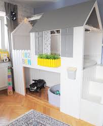 Hausbett Diy Anleitung Zum Bau Eines Ikea Kura Hacks Mit Treppe Milfcafe Anleitung Bau Diy Eines Hacks Hausbett Hausbett Diy Bett Kinderbett Haus