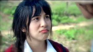 Nhan sắc gợi cảm của diễn viên đóng Quỳnh búp bê lúc nhỏ trái ngược với  hình ảnh Nhiên râu