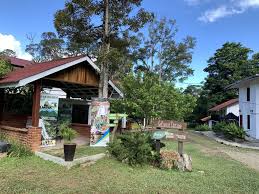 Merupakan sebahagian daripada taman negara yang masih belum diterokai. Tempat Menarik Di Pahang Afiq Halid