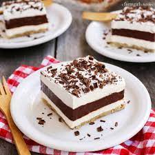 Beat pudding mixes and milk in large bowl with whisk 2 min. Slsouwf7qqvbem