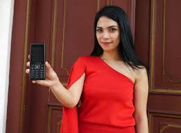 Whatsapp is famous worldwide as a best messaging and media sharing app. Smartfren Andromax Prime Feature Phone 4g Lte Murah Bisa Whatsapp Dan Youtube Yangcanggih Com