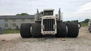 It was custom ordered by rossi farms of california to pull ripper plows at three to four foot depths. Titan Outfits World S Largest Tractor With World S Largest Farm Tires Oem Off Highway