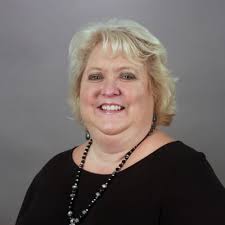 Tammy Lunsford's Instagram, Twitter & Facebook