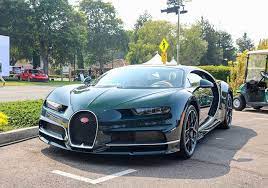 Dark Green Carbon Bugatti Chiron Veyron Vitesse Ferrari Hypercar Supercar Itswhitenoise Autogespot Carlifestyle Lambo La Ferrari Super Cars Veyron