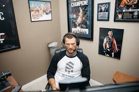 There are several ways to view ufc 264. Literally It S Saved My Life How The Twitch Revolution Is Changing The Business Of Mma The Athletic