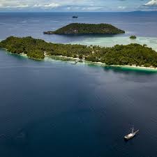 Raja Ampat In Indonesia How To Enjoy The Tropical Island