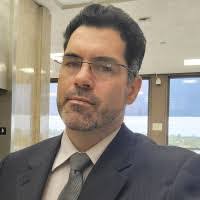 Stephen Basinger's Instagram, Twitter & Facebook