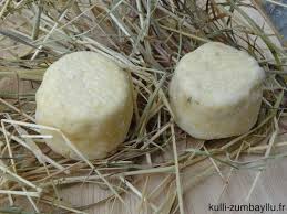 Fromage De Chevre Maison Sans Presure Kulli Zumbayllu Fromage De Chevre Fromage Fait Maison Fromage