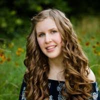 Ashley Seigman's Instagram, Twitter & Facebook