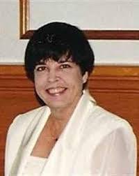 Sandra Kellum's Instagram, Twitter & Facebook