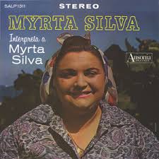 Las blancas azucenas