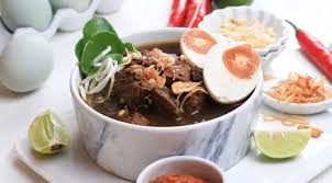 Setelah daging dimasak sampai empuk, keluarkan dari panci. Cara Membuat Bumbu Rawon Daging Sapi Yang Kental Dan Gurih Lifestyle Fimela Com