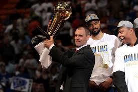 Mája 2008 podpísal carlisle štvorročnú dohodu marka kubáncaje dallas mavericks, nahradzujúci avery johnson.14 viedol ich k. Nba Greatest Head Coach In Each Team S Franchise History Page 8