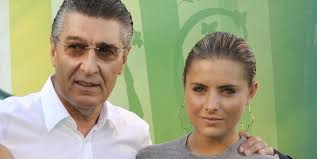 Claudia pechstein, thomas stein, sabine postel, simone thomalla, lebensgefährte, rudi assauer, michael stich, bärbel schäfer , vorne: Rudi Assauer Sophia Thomalla Trifft Mit Letzten Worten Genau Ins Herz Express De