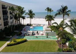 Searching for a condo to rent? 4 Reasons You Must Rent The Best Fort Myers Condos