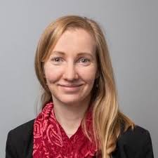 Julia Moeller's Instagram, Twitter & Facebook