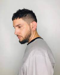 Do packing gel styles with fringe (side fringe or front fringe) to soften the look and prevent your face from looking flattened. Best French Crop Hairstyles For Men In 2021