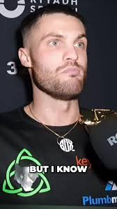 I'll be Noel Gallagher if they want, I'll get Oasis back together @James  McGivern has a pen and is ready to sign with Queensberry Promotions always  has his vision set