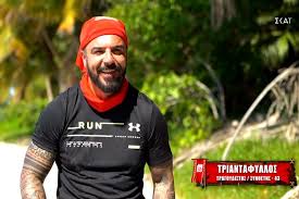 Δε λένε να σταματήσουν οι ανατροπές στο survivor, με την παραγωγή να… τρίβει κυριολεκτικά τα η κρυφή παραμονή των παικτών που θα αποχωρούν από εδώ και στο εξής από το survivor σε. Survivor Triantafyllos Den 8a Pisteyete Posa Xrhmata Kerdizei Ka8e Ebdomada 24sports News