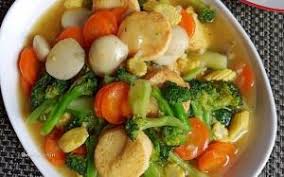 Anda bisa mengolahnya menjadi sup hangat, salad, atau tumis sayuran sesuai selera. 5 Resep Capcay Enak Dan Lezat Menu Sehat Saat Di Rumah