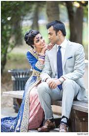 Mujhse Shaadi Karoge Indian Wedding Photography Poses Pakistani Wedding Photography Wedding Couple Poses