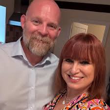 Hi sorry if not allowed. But my son and daughter inlaw have been let down  and due to move today. We are looking for a reasonable man and van if  anyone has