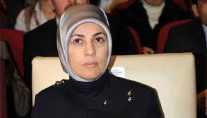 Merve kavakçı'dan sonra başörtülü milletvekillerini ilk kez meclis genel kurulu'nda görmek için 2013'u bekleyecektik. Tbmm Merve Kavakci Ya 71 Bin Lira Tazminat Odeyecek Tr724