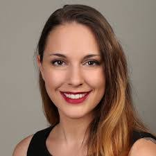 Maren Lorenz's Instagram, Twitter & Facebook