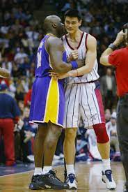 After playing abroad for two years, cotton returned to long beach in 2003 to play for the aba's long beach jam—he was the first player signed by the new franchise. Photo Of Yao Ming Making Gary Player Look Like A Small Child