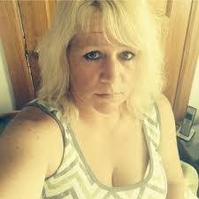 Tracey Weiss's Instagram, Twitter & Facebook