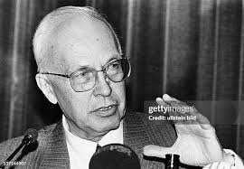 47 Schlesinger Dr Photos & High Res Pictures