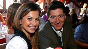 Robert lewandowski's wife anna lewandowska lifestyle 2018. Lewandowski S Wife Says Bayern Munich Star To End Career In Mls As Com
